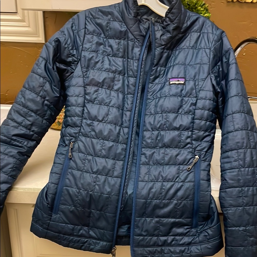Patagonia Women's Blue Quilted Jacket